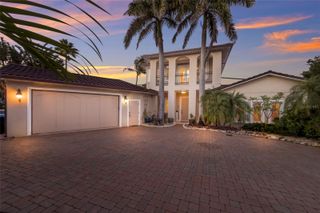 518 58TH STREET, Holmes Beach, FL 34217