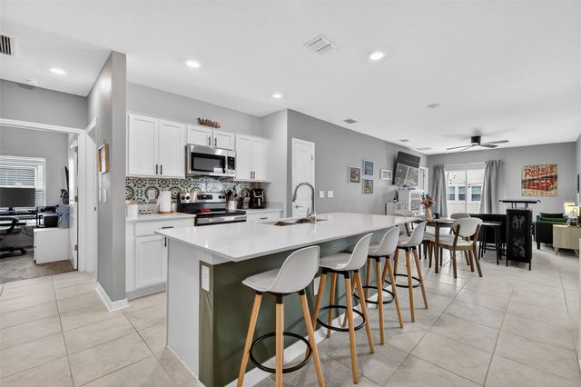 4394 BABBLING BROOK WAY, Kissimmee, FL 34746