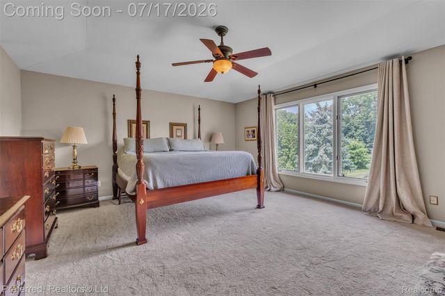 46564 Southview Lane, Plymouth Charter Township, MI 48170