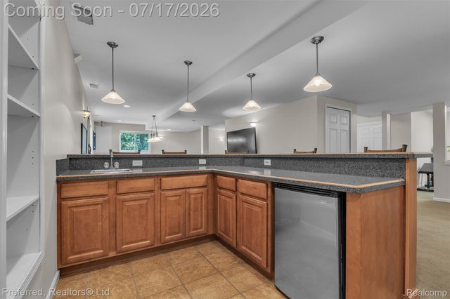 46564 Southview Lane, Plymouth Charter Township, MI 48170