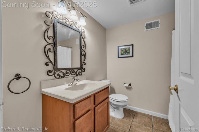 46564 Southview Lane, Plymouth Charter Township, MI 48170