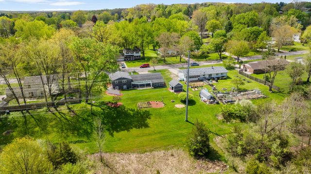 1409 Sioux Trail, Niles, MI 49120