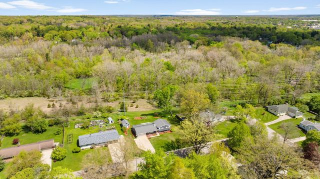 1409 Sioux Trail, Niles, MI 49120