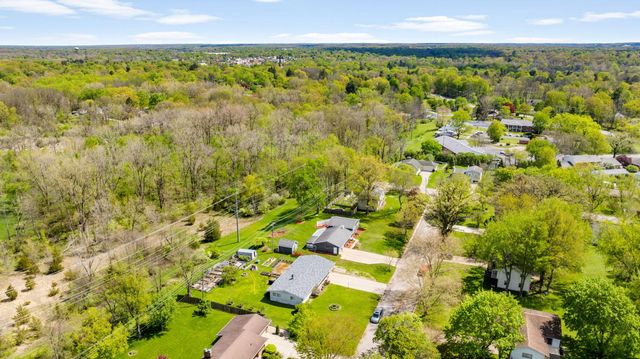 1409 Sioux Trail, Niles, MI 49120