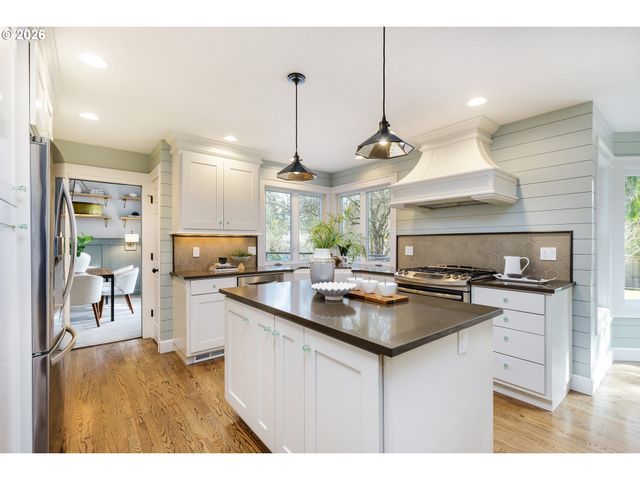 19250 Sw 51ST Ave, Tualatin, OR 97062