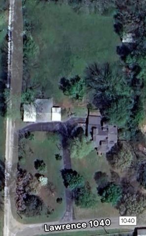 22539 Lawrence 1040, Pierce City, MO 65723