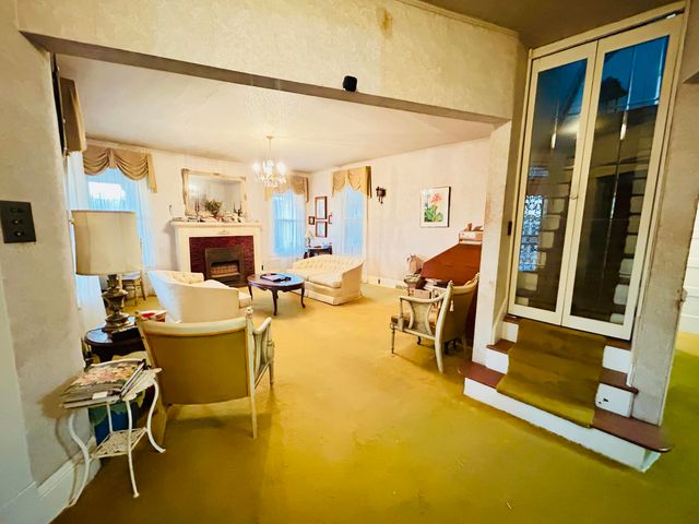 22539 Lawrence 1040, Pierce City, MO 65723