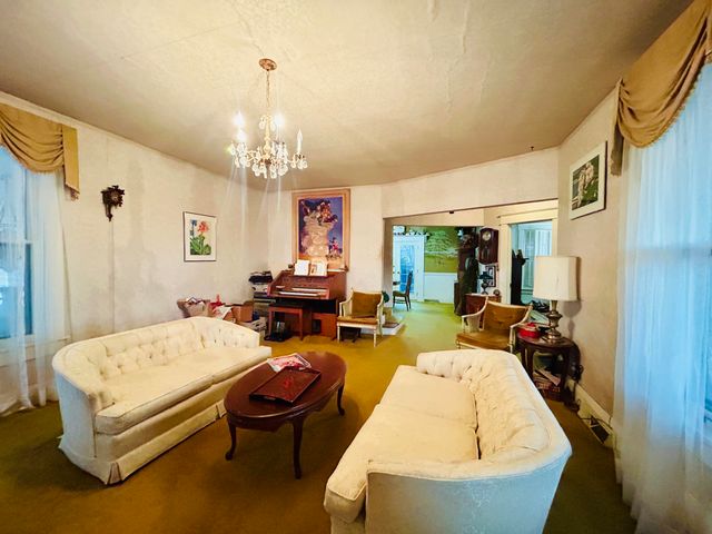 22539 Lawrence 1040, Pierce City, MO 65723