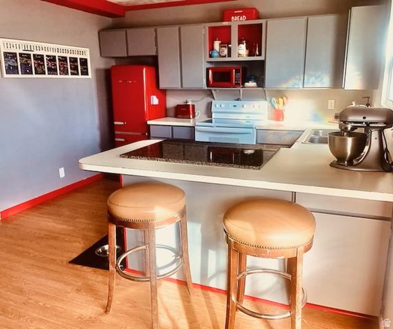 2037 W STONE CREEK DR, West Valley City, UT 84119