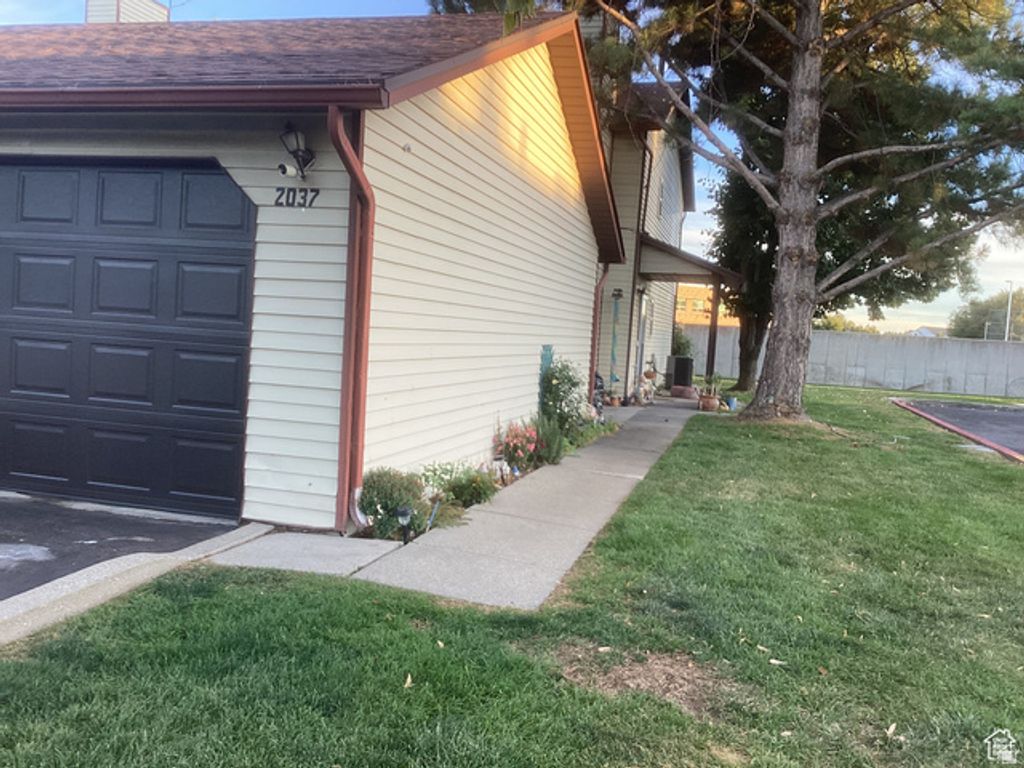 2037 W STONE CREEK DR, West Valley City, UT 84119