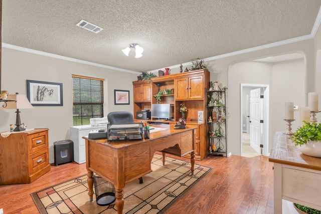 103 Roundabout Lane, Huntsville, TX 77320