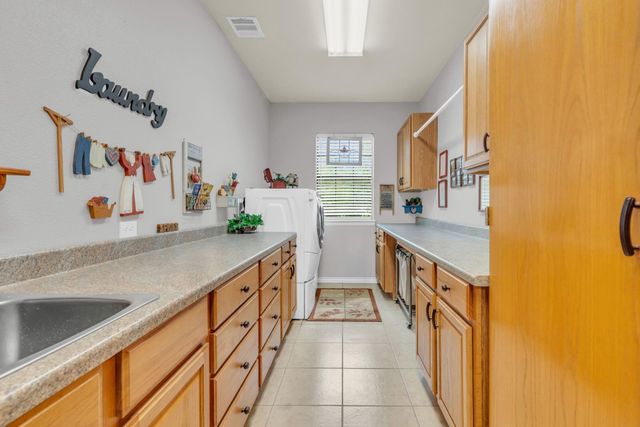 103 Roundabout Lane, Huntsville, TX 77320
