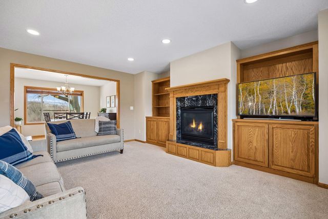 5130 Meadow Drive SE, Rochester, MN 55904