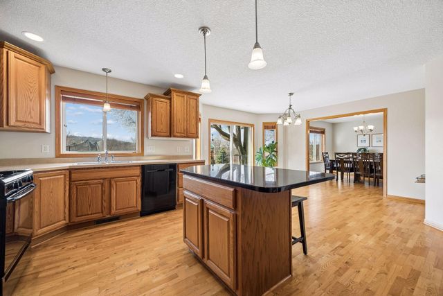 5130 Meadow Drive SE, Rochester, MN 55904