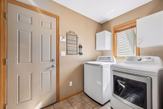 5130 Meadow Drive SE, Rochester, MN 55904