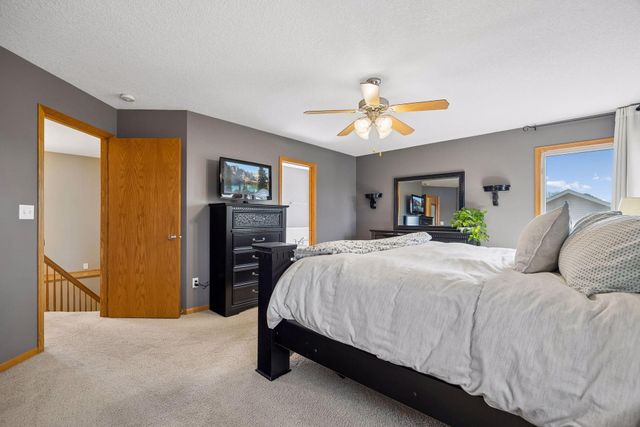 5130 Meadow Drive SE, Rochester, MN 55904