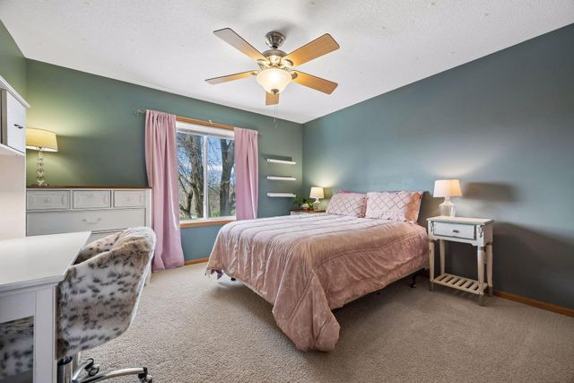 5130 Meadow Drive SE, Rochester, MN 55904