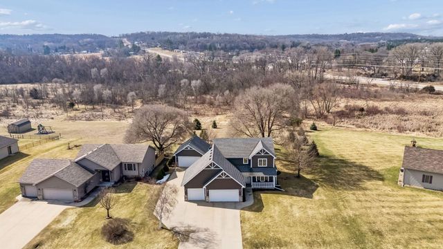 5130 Meadow Drive SE, Rochester, MN 55904