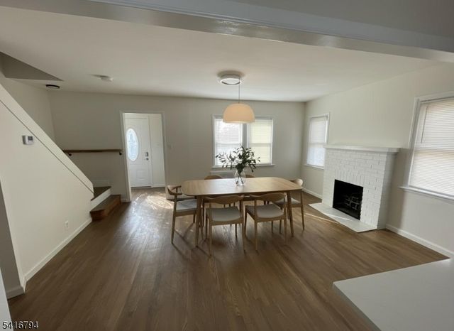 631 Elm St, Roselle Boro, NJ 07203