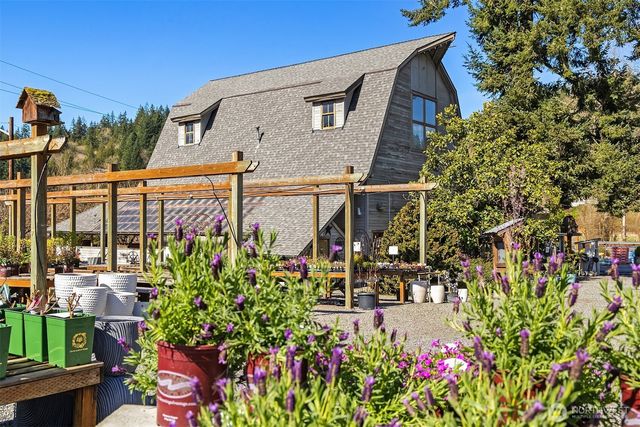 425 Parkside Walk, Sammamish, WA 98074