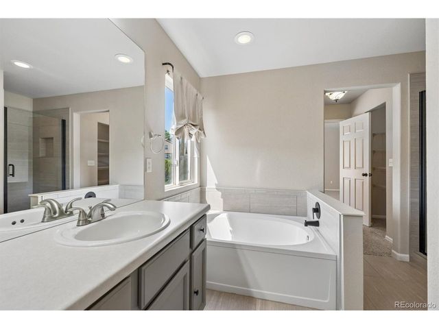 19376 E Hampden Pl, Aurora, CO 80013