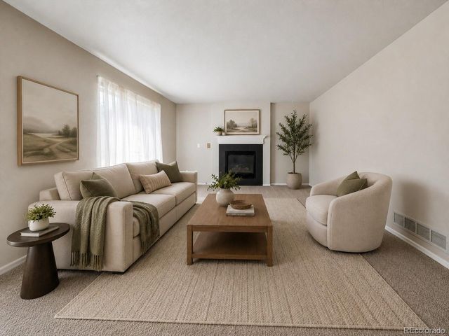 19376 E Hampden Pl, Aurora, CO 80013