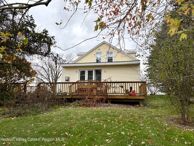 470 County Rte 28b, Valatie, NY 12184