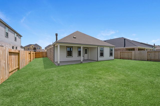 61 Shining Point Drive, Waller, TX 77484