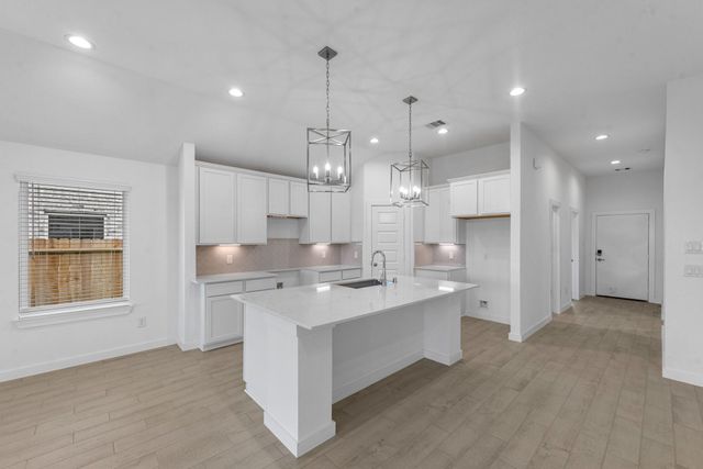 61 Shining Point Drive, Waller, TX 77484