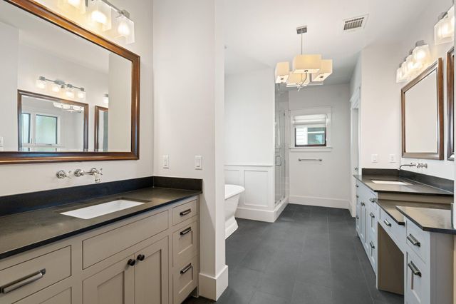 714 E 18th Street, Houston, TX 77008