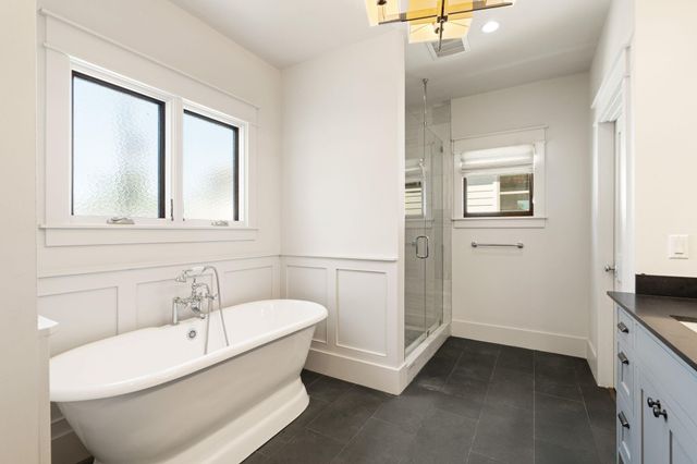 714 E 18th Street, Houston, TX 77008
