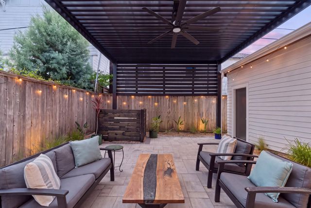 714 E 18th Street, Houston, TX 77008