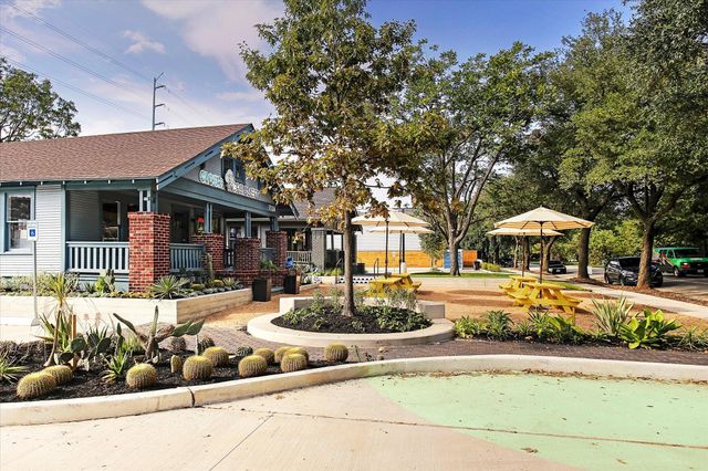 714 E 18th Street, Houston, TX 77008