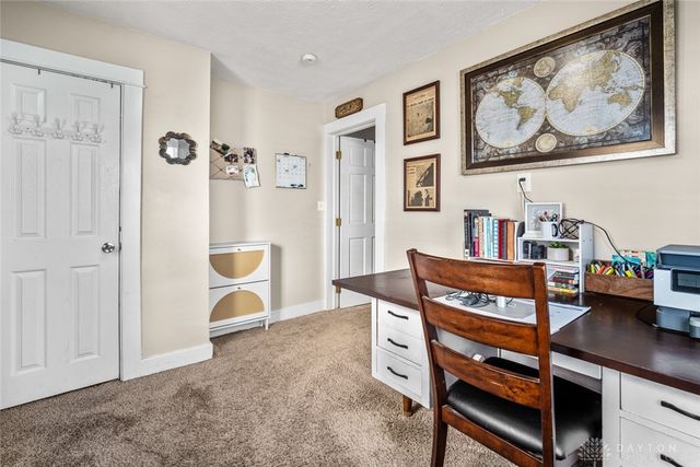 1529 Watervliet Avenue, Dayton, OH 45420