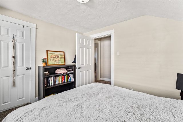 1529 Watervliet Avenue, Dayton, OH 45420