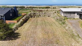 31105 G Street, Ocean Park, WA 98640