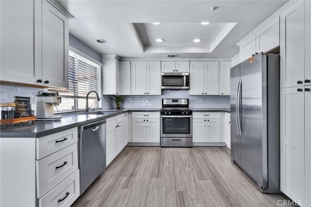 16045 Peach Tree, Fontana, CA 92337