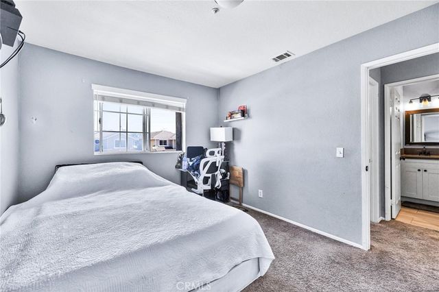 16045 Peach Tree, Fontana, CA 92337