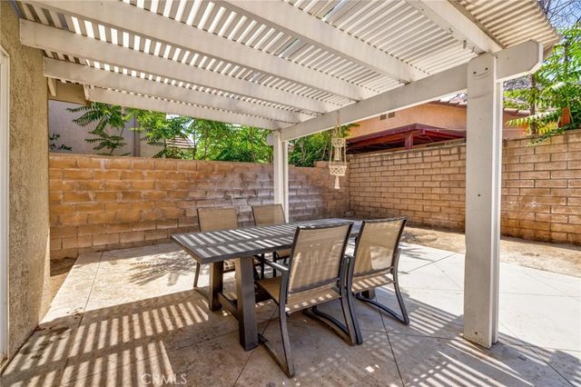 16045 Peach Tree, Fontana, CA 92337