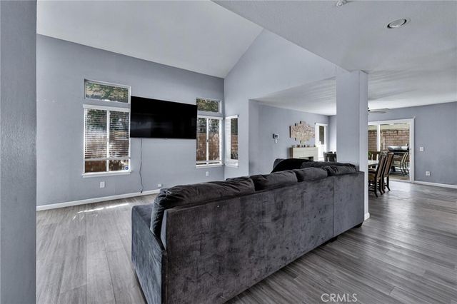 16045 Peach Tree, Fontana, CA 92337