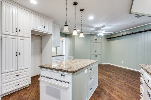 6607 Capitol Hill Drive, Arlington, TX 76017