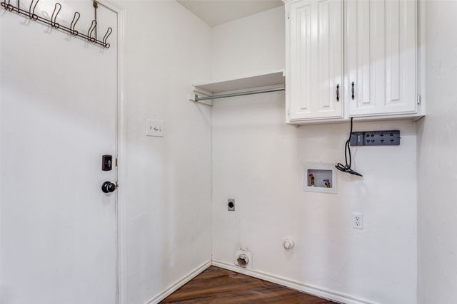 6607 Capitol Hill Drive, Arlington, TX 76017