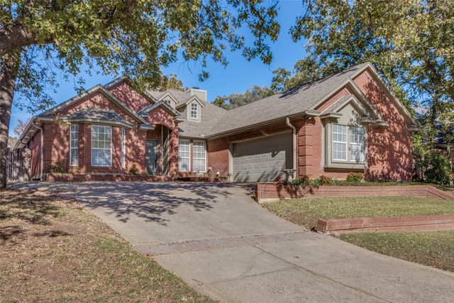 6607 Capitol Hill Drive, Arlington, TX 76017