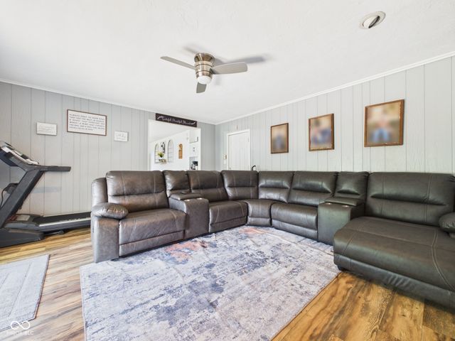 3293 E 100 S, Anderson, IN 46017