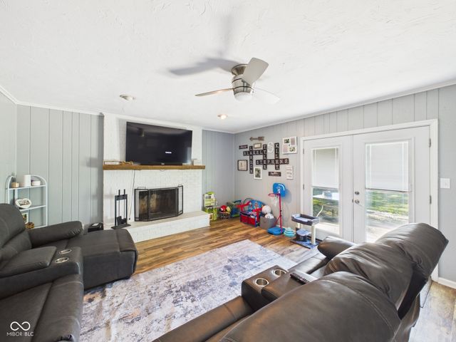 3293 E 100 S, Anderson, IN 46017