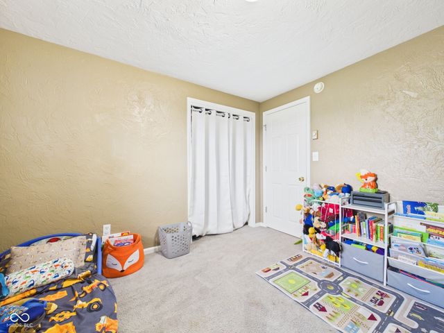 3293 E 100 S, Anderson, IN 46017