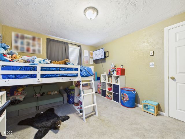 3293 E 100 S, Anderson, IN 46017