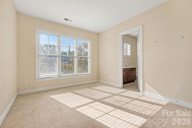 5425 Closeburn Road 210, Charlotte, NC 28210