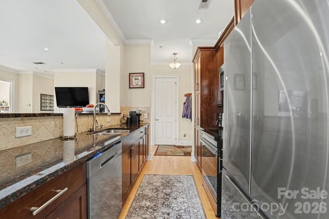 5425 Closeburn Road 210, Charlotte, NC 28210