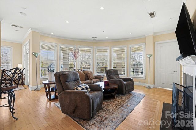 5425 Closeburn Road 210, Charlotte, NC 28210